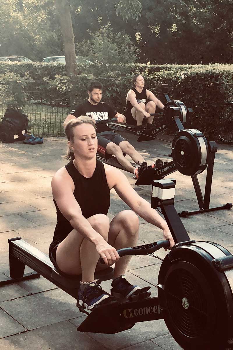Crossfit-Virage-workout-outdoor-rowing